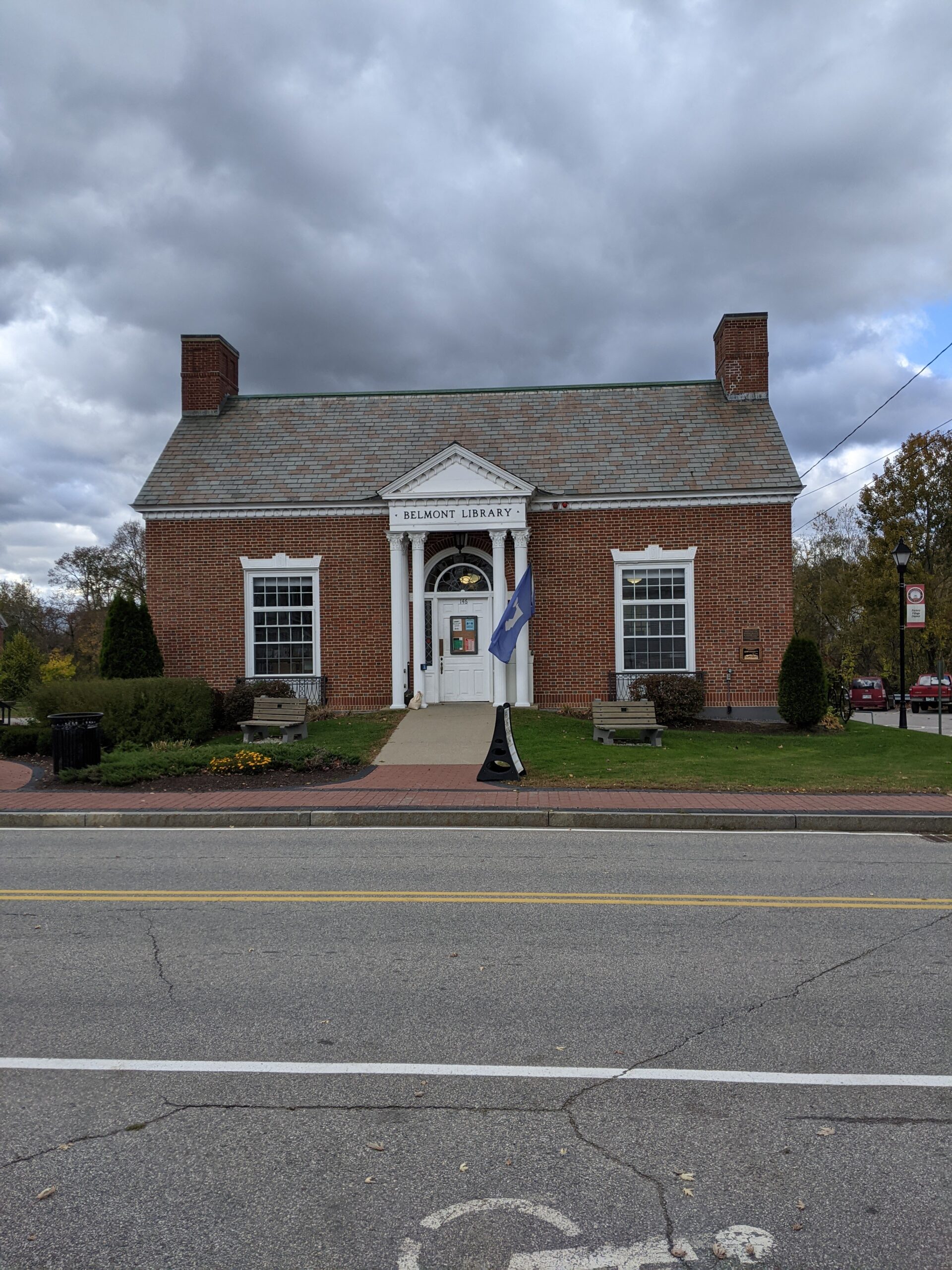 A modern photo of the front exterior of the Belmont Library 